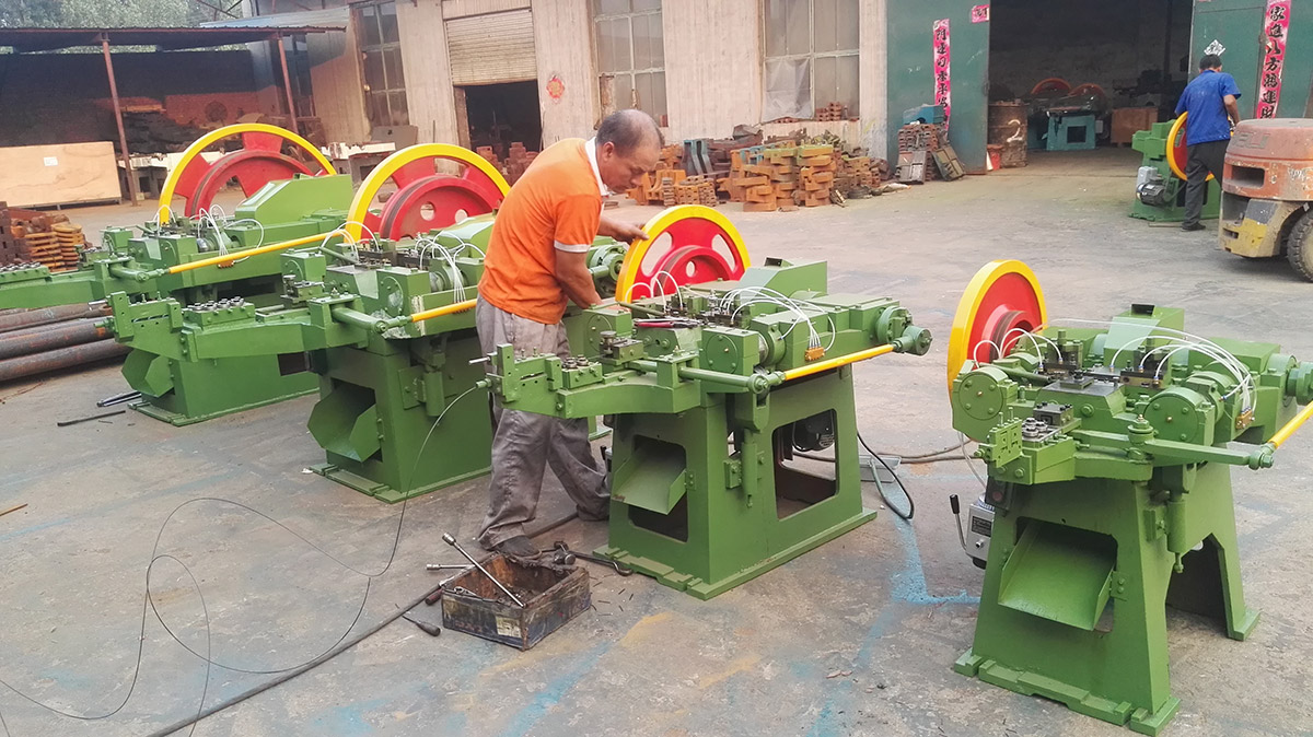 machine à ongles pour des ongles de qualité